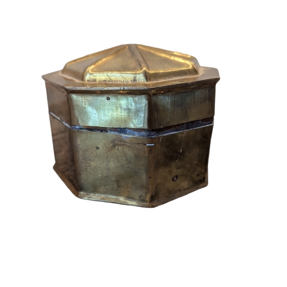 Vintage/Antique Small Brass/Metal Trinket Box - Picture 2 of 14